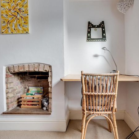 Villa Cosy Victorian Terrace House In Jericho Oxford Exterior foto
